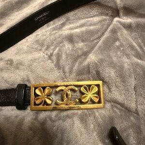 Vintage Chanel 1998 Black and Gold Clover Women's Belt Size 75